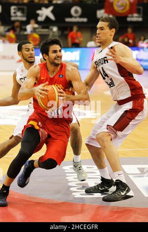 A Coruña, Spain. Ricky Rubio disputes the ball during the friendly basketball match between Spain and Canada at the Coliseum in A Coruña Stock Photo