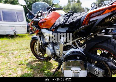 Fz6 immagini e fotografie stock ad alta risoluzione - Alamy