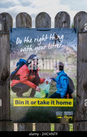Loch Lomond, Scotland - July 25th 2021: Take litter home or bin it sign for Loch Lomond and Trossachs National Park, Balloch, Scotland Stock Photo