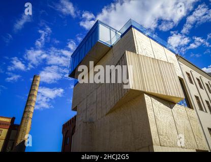 Tchoban Foundation Museum für Architekturzeichnung in Berlin showcases bold contemporary concrete architecture with distinctive geometric forms Stock Photo