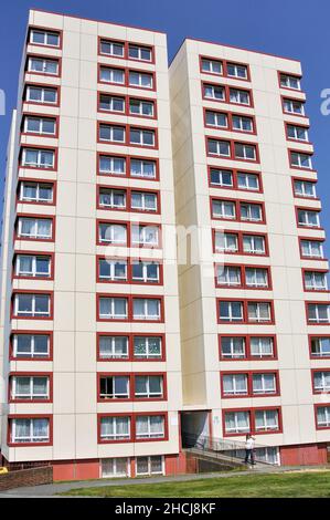 Tower block, Lodge Lane, New Addington, London Borough of Croydon, Greater London, England, United Kingdom Stock Photo