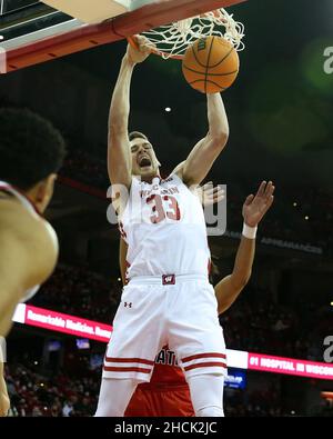 Wisconsin Badgers center Chris Vogt (33) defends during an NCAA college ...