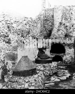 Bake House, Pompeii, Italy, Victorian period Stock Photo