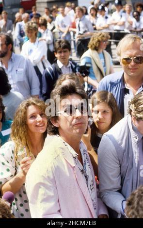 Former Beatle George Harrison at Nuclear Freeze demo Trafalgar Square, London, 19th June 1986 Stock Photo
