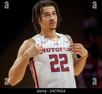 Piscataway, New Jersey, USA. 30th Dec, 2021. Rutgers Scarlet Knights guard Caleb McConnell (22) during the game between the Maine Black Bears and the Rutgers Scarlet Knights at Jersey MikeÕs Arena in Piscataway, New Jersey on December 30 2021. Rutgers defeated Maine 80-64. Duncan Williams/CSM/Alamy Live News Stock Photo