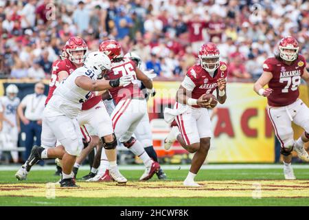 January 1, 2022: Arkansas Razorbacks quarterback KJ Jefferson (1) scrambles out of the pocket during the Outback Bowl between the Penn State Nittany Lions and the Arkansas Razorbacks at Raymond James Stadium Tampa, FL. Jonathan Huff/CSM. Stock Photo