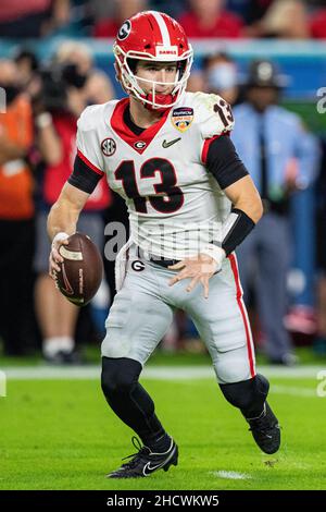 Georgia Bulldogs quarterback Stetson Bennett (13) warms up prior to a ...