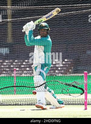 Australia's Usman Khawaja during a nets session at the Sydney Cricket Ground, Sydney. Picture date: Sunday January 2, 2022. Stock Photo