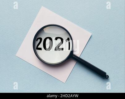 Overview word through magnifying lens. Recap and summary concept Stock  Photo by ©val.suprunovich 542771690