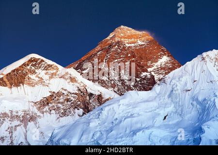 Evening colored view of Mount Everest from Kala Patthar, Khumbu valley, Solukhumbu, Sagarmatha national park, Nepal Stock Photo