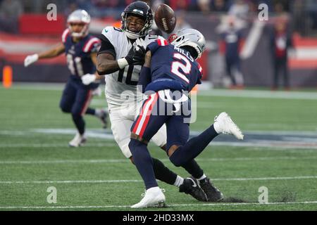 New England Patriots cornerback Jalen Mills (2) runs on the field prior ...