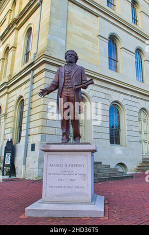 Nine foot tall bronze statue of Gov. Francis Pierpont, “the Father of West Virginia,” located in Wheeling WV usa Stock Photo