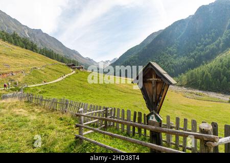 Beautiful view of a sunny day on the Pfossental Valley, Val di Fosse in the Italian Alps Stock Photo
