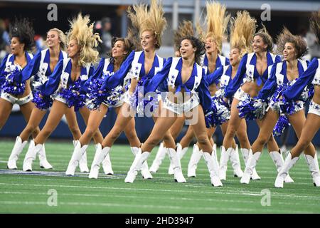 Arlington, United States. 02nd Jan, 2022. The Dallas Cowboys Cheerleaders perform prior to the Arizona Cardinals NFL game at AT&T Stadium in Arlington, Texas on Sunday, January 2, 2022. Photo by Ian Halperin/UPI Credit: UPI/Alamy Live News Stock Photo