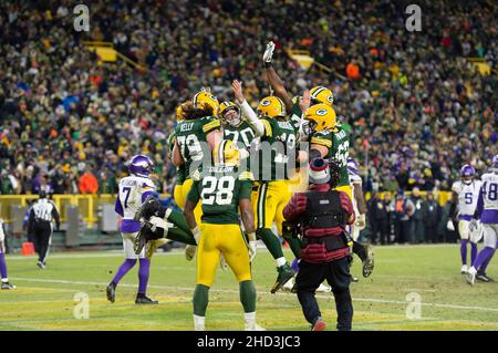 Green bay packers offensive guard lucas patrick hi-res stock photography  and images - Alamy