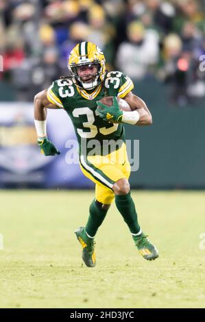 November 15, 2020: Green Bay Packers running back Aaron Jones #33 carries  the ball during the NFL Football game between the Jacksonville Jaguars and  the Green Bay Packers at Lambeau Field in