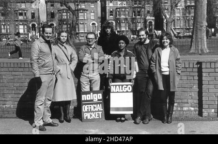 An official picket manned by seven members of the Southwark branch of the British trade union, NALGO (National and Local Government Officers' Association). Southwark, London. Mid 1980s. Stock Photo