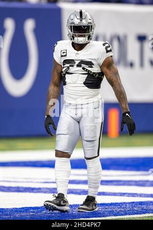 Las Vegas Raiders running back Josh Jacobs (28) walks off the field after  training camp on Wednesday, Aug 18, 2021, in Thousand Oaks, Calif. (Dylan  St Stock Photo - Alamy