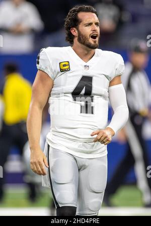 January 02, 2022: Las Vegas Raiders quarterback Derek Carr (4) during pregame of NFL football game action between the Las Vegas Raiders and the Indianapolis Colts at Lucas Oil Stadium in Indianapolis, Indiana. John Mersits/CSM. Stock Photo