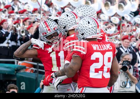 Ohio State receiver Jaxon Smith-Njigba celebrates a touchdown during an  NCAA college spring football game Saturday, April 16, 2022, in Columbus,  Ohio. (AP Photo/Jay LaPrete Stock Photo - Alamy