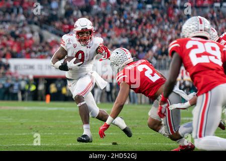 Utah running back Tavion Thomas (9) celebrates after scoring against ...