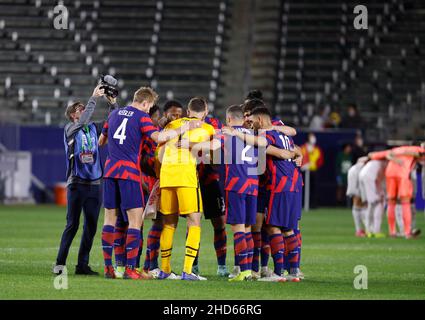 Carson, California, USA. 18th Dec, 2021. United States team huddles before the international friendly between the United States and Bosnia & Herzegovina at Dignity Health Sports Park in Carson, California. Charles Baus/CSM/Alamy Live News Stock Photo