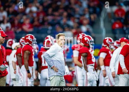 Alabama Crimson Tide coach Nick Saban, center, watches from the sideline during warmups of the Cotton Bowl semifinal game against Cincinnati, Friday, Stock Photo