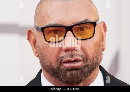 Dave Bautista says Netflix needs to cast him for Gears Of War : r/gaming