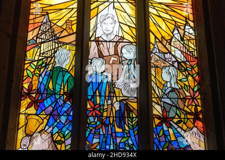 Millennium Window in St John the Baptist Church in Henley-in-Arden Stock Photo