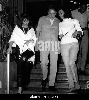 Richard Burton and Elizabeth Taylor Circa 1960's  Credit: Ralph Dominguez/MediaPunch Stock Photo