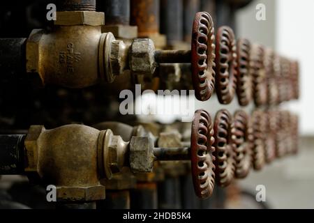 Components of an old air conditioning unit in Waukegan, USA Stock Photo