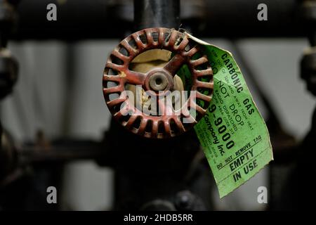 Components of an old air conditioning unit in Waukegan, USA Stock Photo