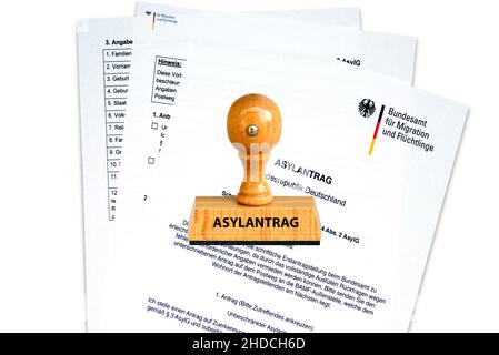 Stempel, Holzstempel, Aufschrift, Asylantrag, Antrag, Bundesamt fuer Migration und Fluechtlinge, Stock Photo