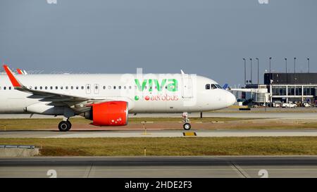 Viva Aerobus Airbus A320 taxis on the runway after landing at Chicago O'Hare. Viva is a low-cost carrier from Mexico. Stock Photo