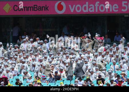 Sydney, Australia. 6th January 2022: Sydney Cricket Ground, Sydney Australia; Ashes International test cricket, Australia versus England, 4th test day 2; cricket fans of Richie Benaud enjoying the cricket Credit: Action Plus Sports Images/Alamy Live News Stock Photo