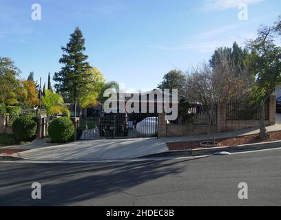 Canoga Park, California, USA 1st January 2022 A General view of atmosphere at Actress Judith Barsi's Home/house at 22100 Michale Street on January 1, 2022 in Canoga Park, California, USA. Judith Barsi was a child actress and in films including Jaws, and did voices for The Land Before Time and All Dogs Go To Heaven. This was her home and where her father murdered her and her mother then killed himself on July 25, 1988. Photo by Barry King/Alamy Stock Photo Stock Photo