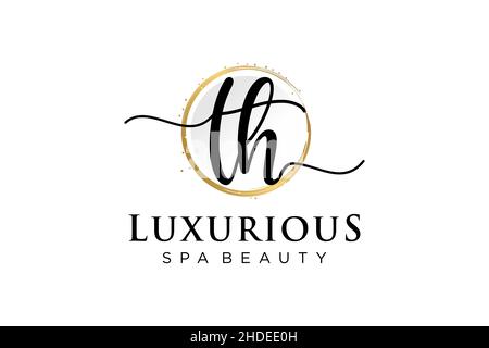 Initial TH feminine logo. Usable for Logo for fashion,photography, wedding, beauty, business. Flat Vector Logo Design Template . Stock Vector