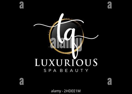 Initial TQ feminine logo. Usable for Logo for fashion,photography, wedding, beauty, business. Flat Vector Logo Design Template . Stock Vector