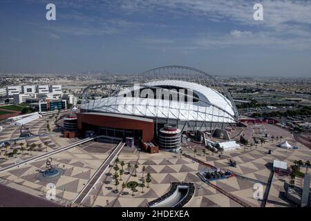 General view outside the Khalifa Stadium in Doha, Qatar. Taken from the Torch Hotel in the build up to the 2022 FIFA World Cup. Photo by MB Media 05/01/2022 Stock Photo