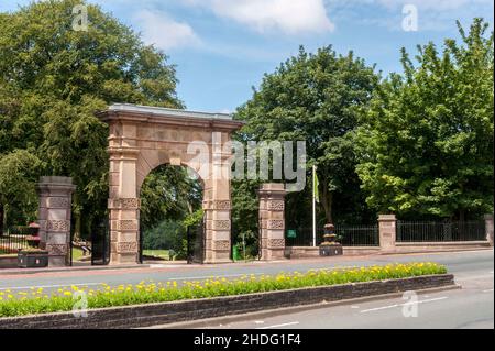 Astley Park Chorley the Memorial Arch was erected at the Park Road entrance to Astley Park around 1923. Stock Photo