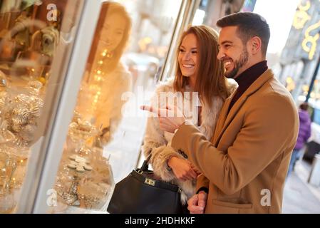 couple, window shopping, pairs Stock Photo