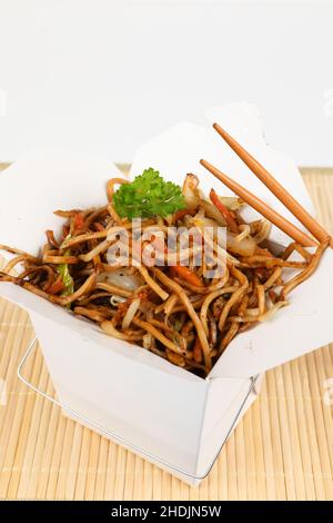 asian cuisine, take away, pasta pan, asian cuisines, asian food, take aways Stock Photo