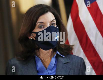 New York, United States. 06th Jan, 2022. New York Gov. Kathy Hochul speaks on policing the subways and homelessness at a press conference with New York City Mayor Eric Adams in the Fulton Street subway station in New York City on Thursday, January 6, 2022. Photo by John Angelillo/UPI Credit: UPI/Alamy Live News Stock Photo