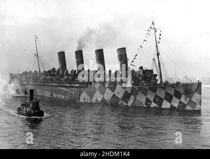 WWI, USS Leviathan, Dazzle Camouflage, 1918 Stock Photo - Alamy