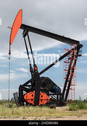 oil production, pumping, derrick, oil productions, derricks Stock Photo