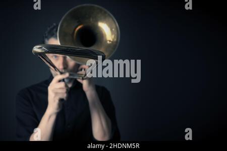 trumpet, musical instrument, playing music, trumpeter, fanfare, fanfares, trumpets, musical instruments, playing musics, trumpeters Stock Photo