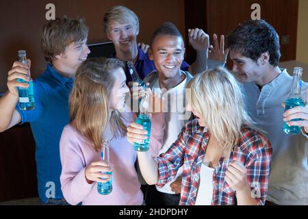 teenager, party, celebrations, dancing, teen, teenage, teenagers, teens, parties, celebration Stock Photo