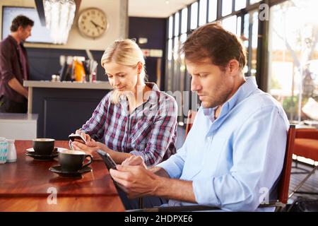 mobile communication, cafe, internet, colleagues, wlan, mobile communications, cafes, internets, web, colleague, wlans Stock Photo