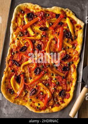 pizza, mediterranean cuisine, pizzas, mediterranean cuisines, mediterranean food Stock Photo