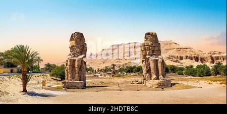 colossi of memnon, colossi of memnons Stock Photo